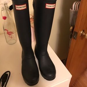 Hunter tall navy blue rain boots
